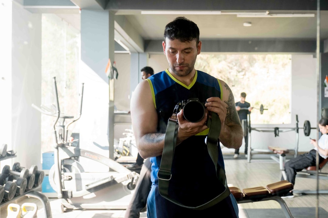 Weight Vest for CrossFit and Hyrox: How to Choose Size, Weight and Fit in Malta